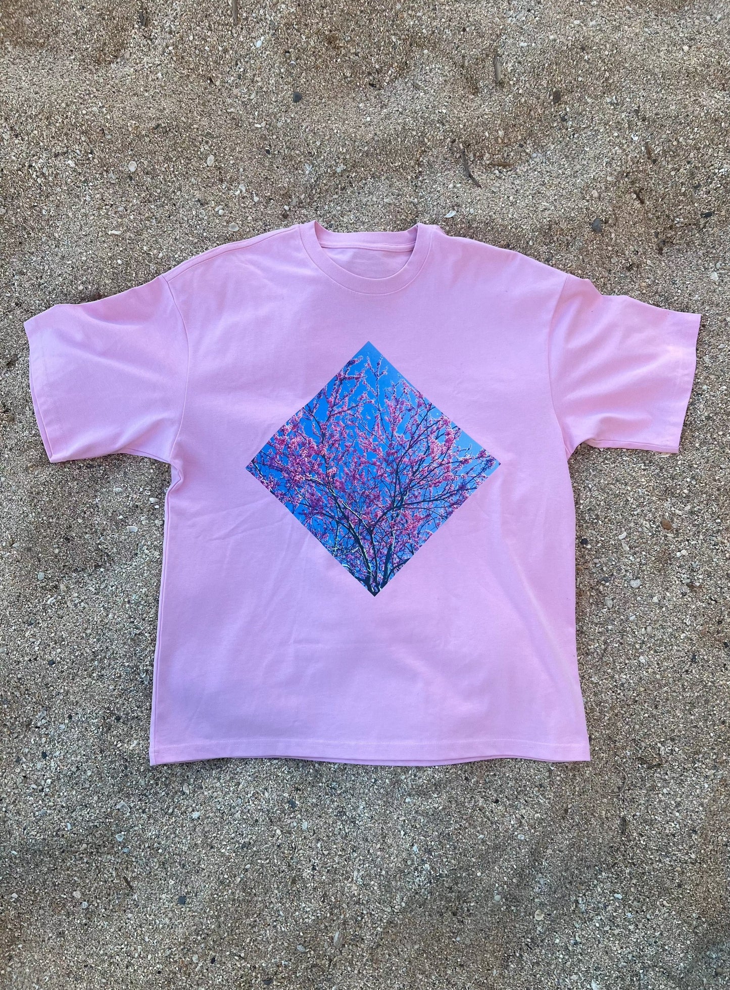 SAKURA BLOSSOMS - PREMIUM COTTON BOXY T-SHIRT - PUYAVENUSTA